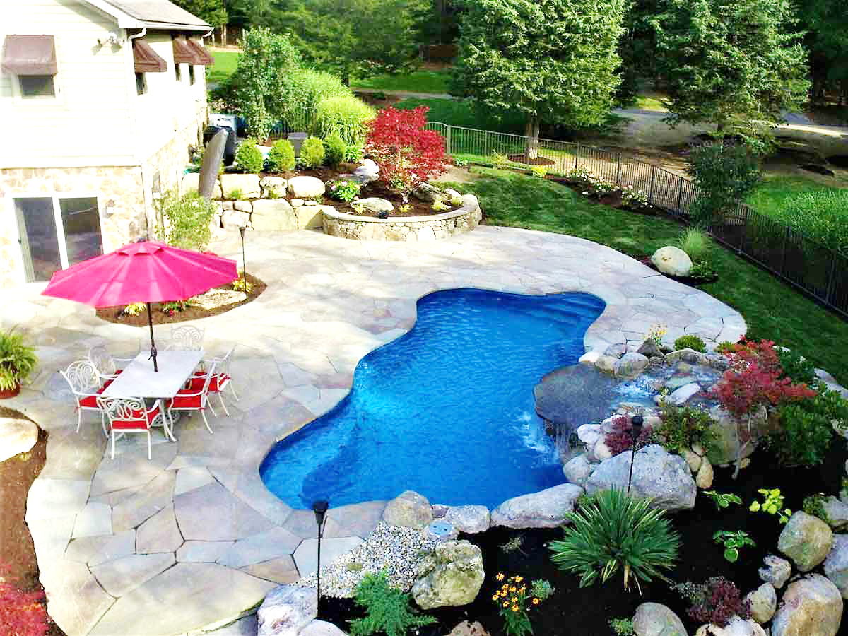 Cambridge Fiberglass Pool Colour Grade