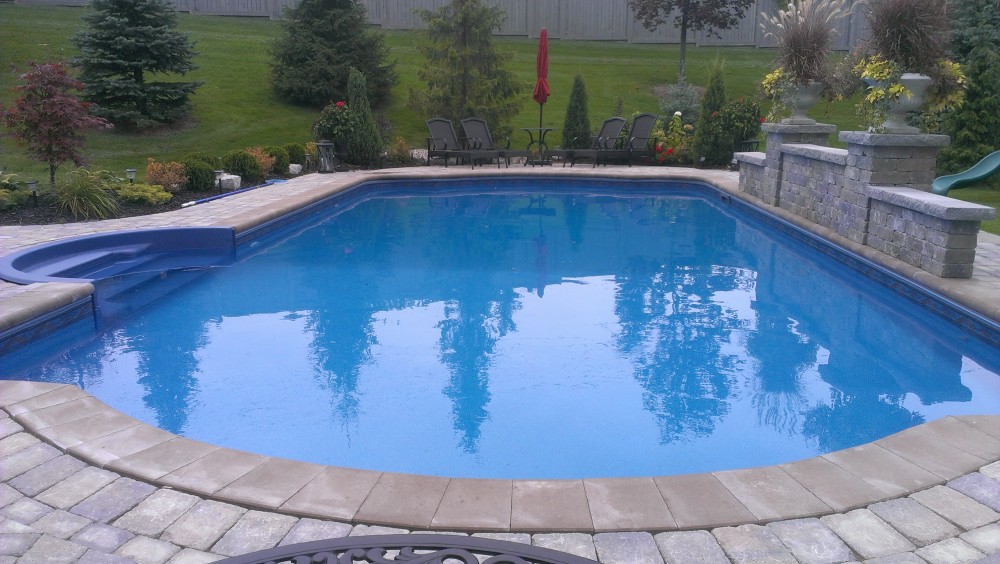 Steel and Vinyl Roman Model Pool - Image 3